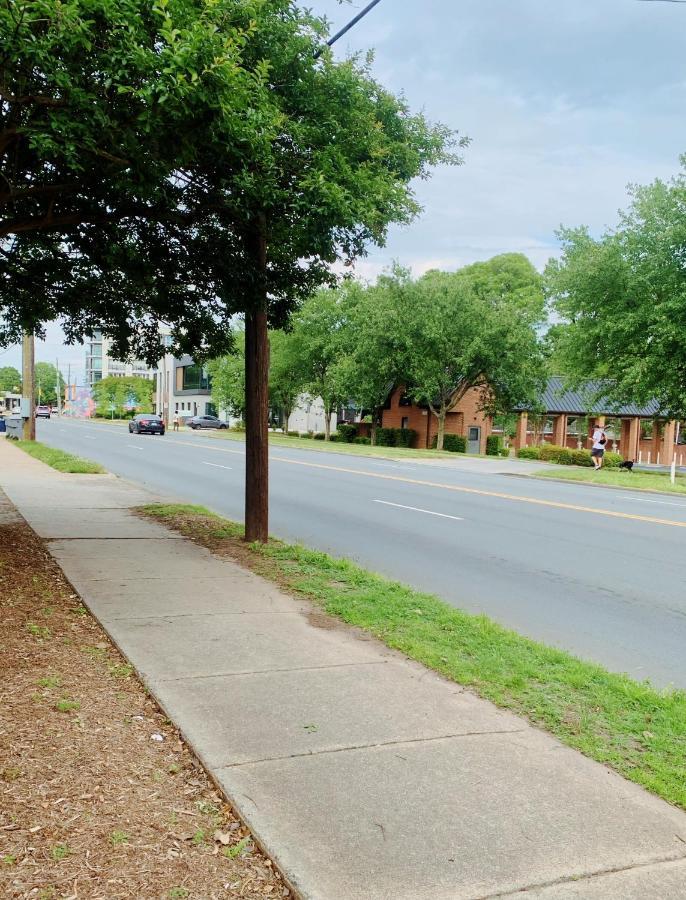 Uptown Area, Cozy King Suite, Quiet And Private, Free Parking, Walk To Restaurants Σάρλοτ Εξωτερικό φωτογραφία