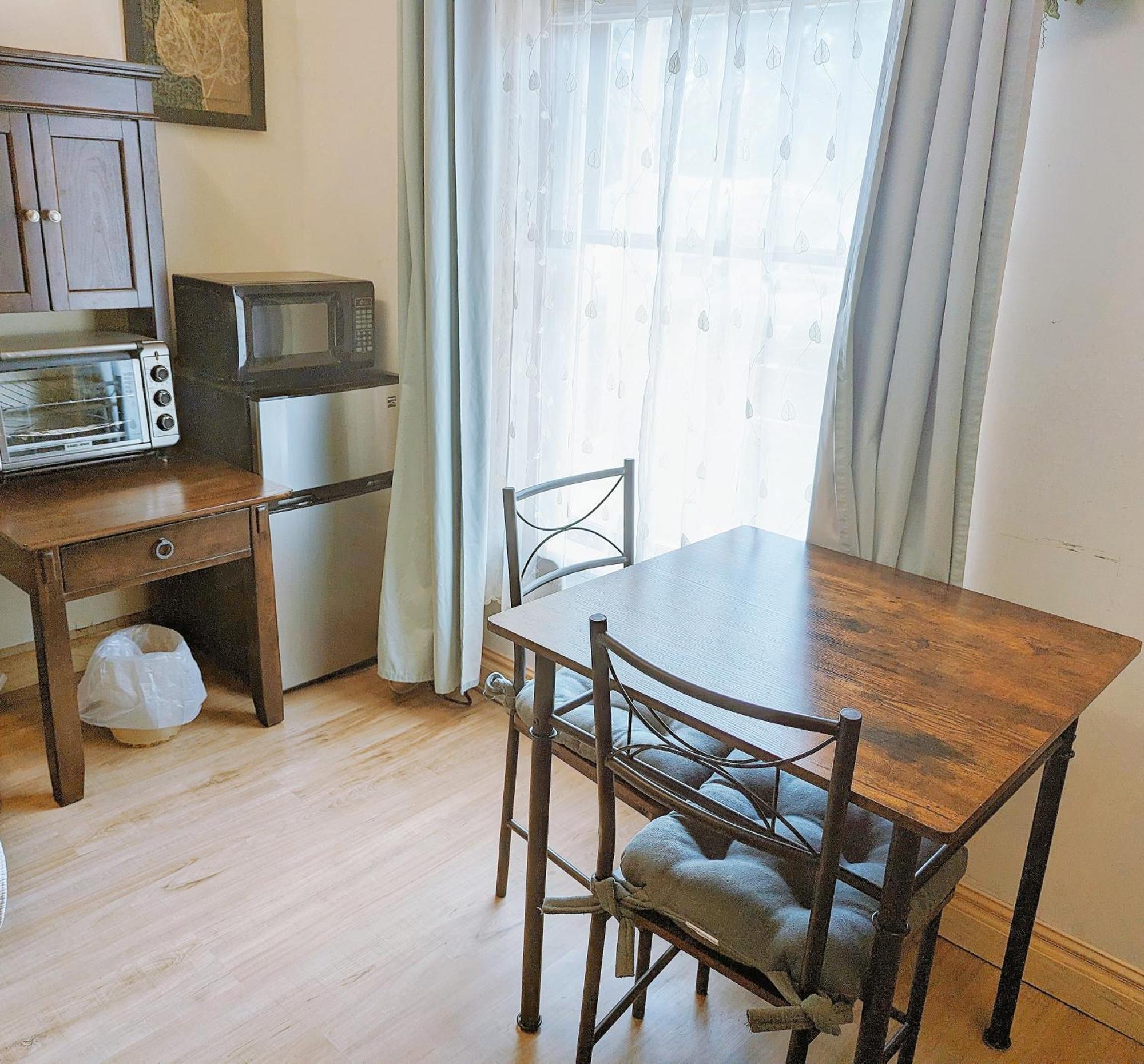 Uptown Area, Cozy King Suite, Quiet And Private, Free Parking, Walk To Restaurants Σάρλοτ Εξωτερικό φωτογραφία